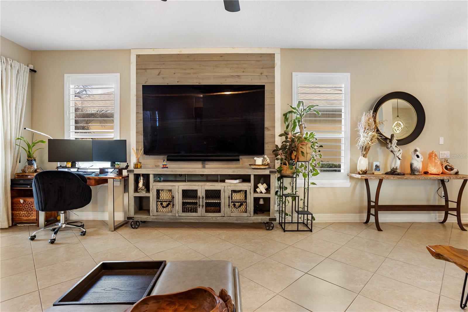 Image 9 of 46 For 6911 Beargrass Road