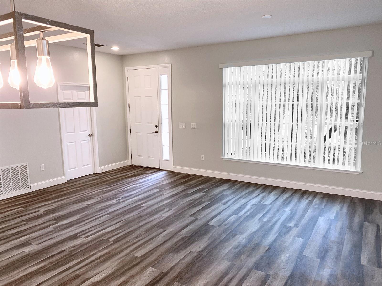 Image 4 of 24 For 1722 White Heron Bay Circle