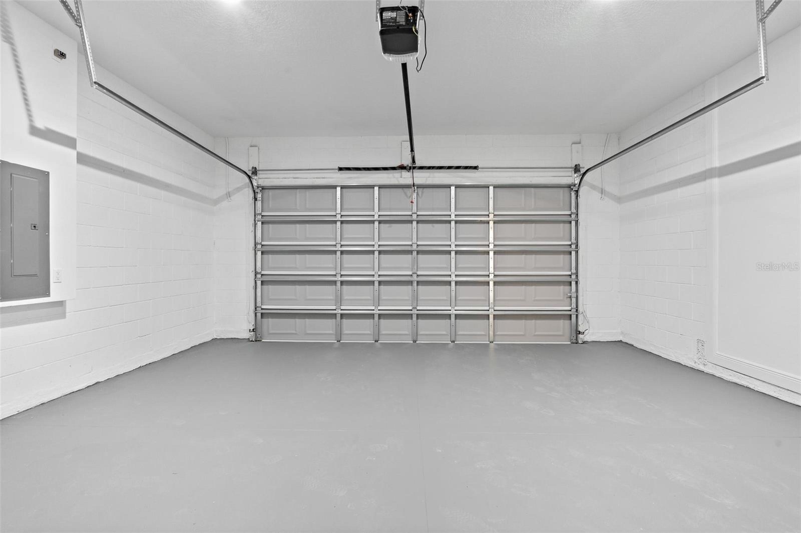 Image 13 of 34 For 16831 39th Circle