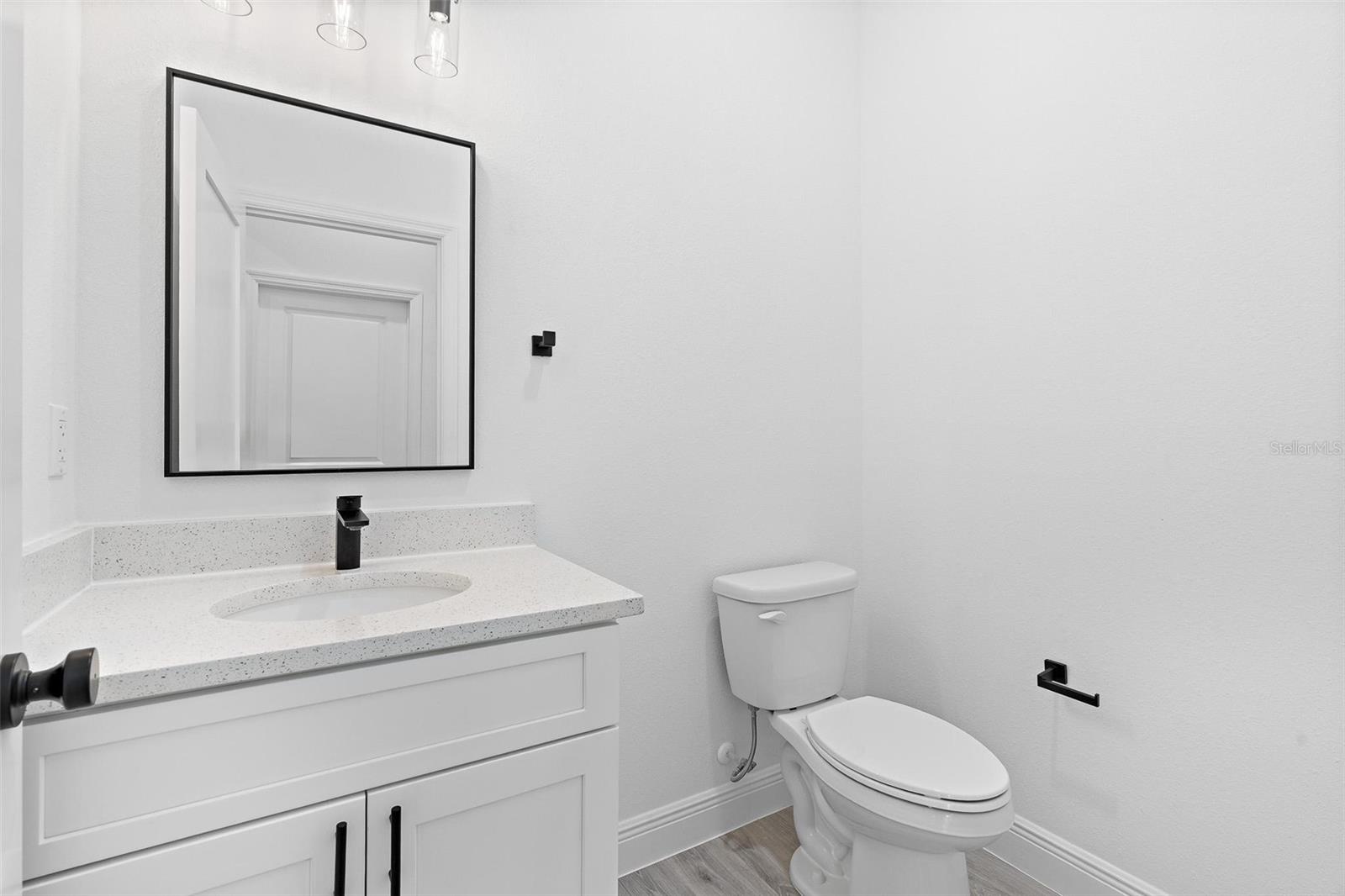 Image 14 of 34 For 16831 39th Circle