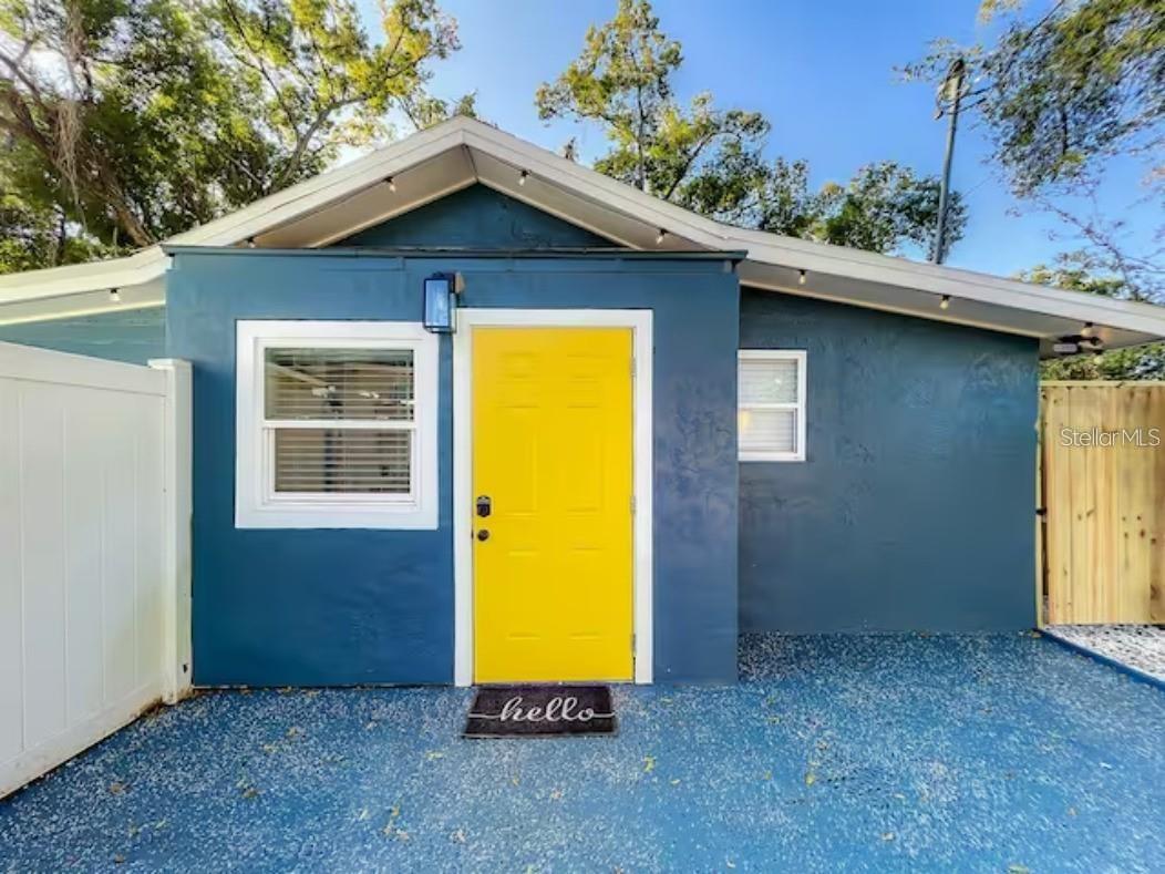 Image 24 of 68 For 2008 Page Avenue