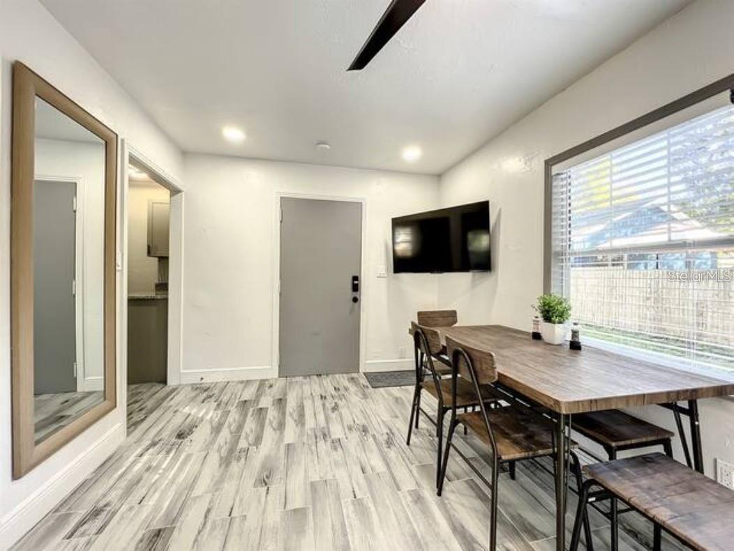 Image 47 of 68 For 2008 Page Avenue