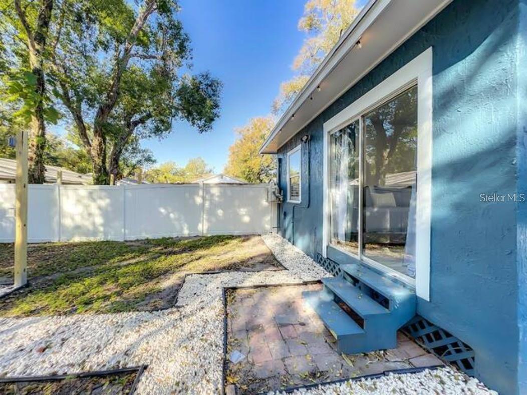 Image 63 of 68 For 2008 Page Avenue