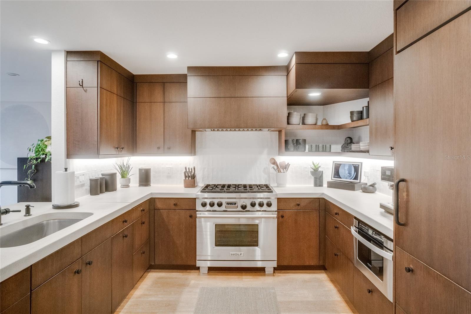 Image 12 of 52 For 1130 Washington Avenue 11c