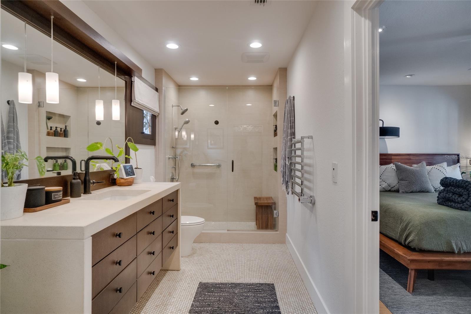 Image 28 of 52 For 1130 Washington Avenue 11c