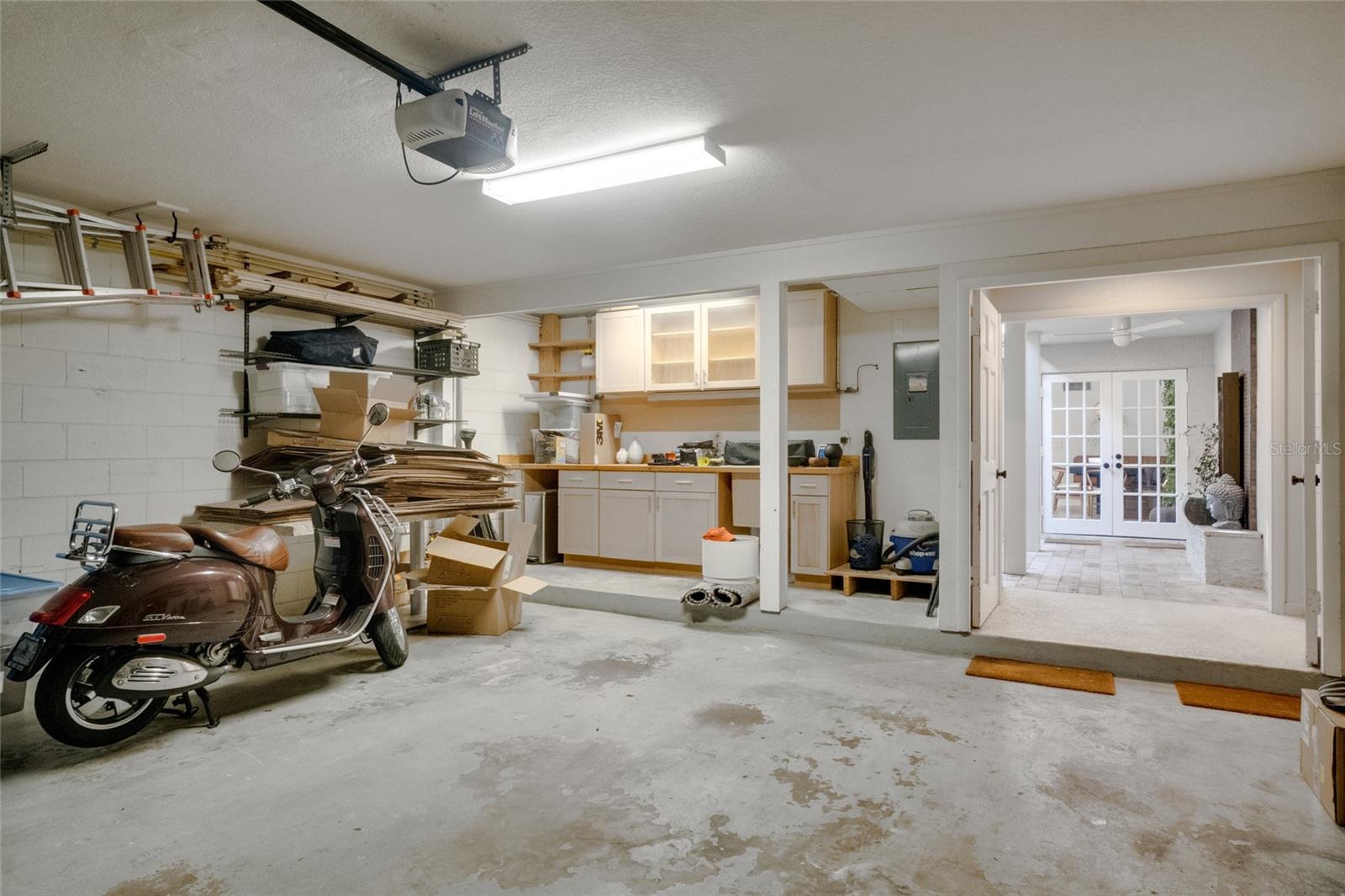 Image 44 of 52 For 1130 Washington Avenue 11c