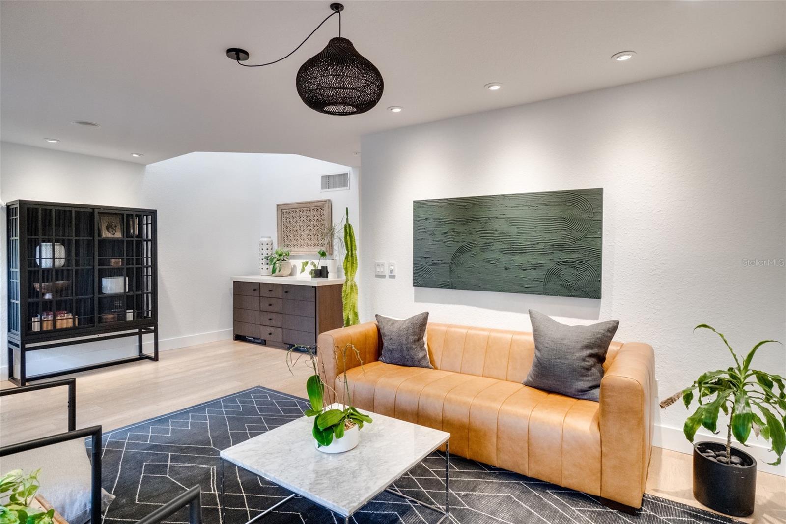 Image 9 of 52 For 1130 Washington Avenue 11c