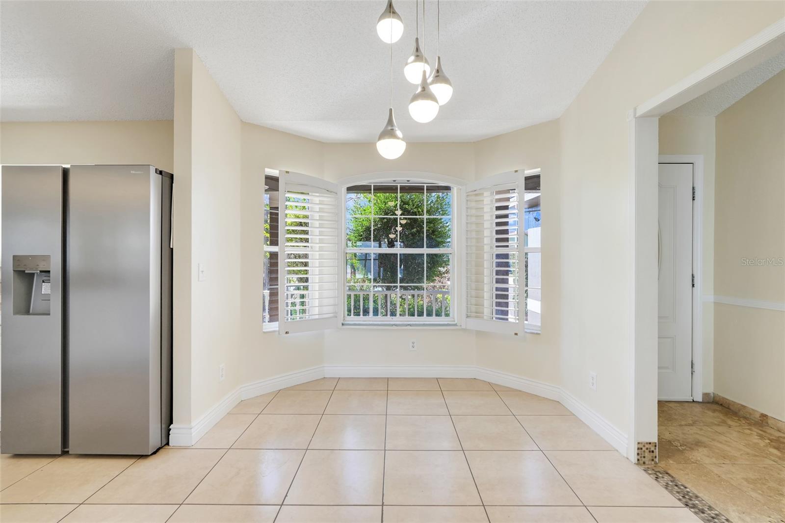 Image 9 of 43 For 617 Parakeet Court