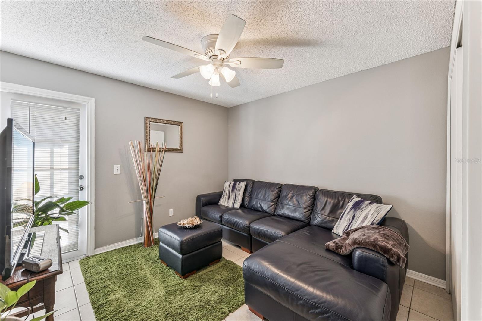 Image 14 of 19 For 4474 Goldenrain Court