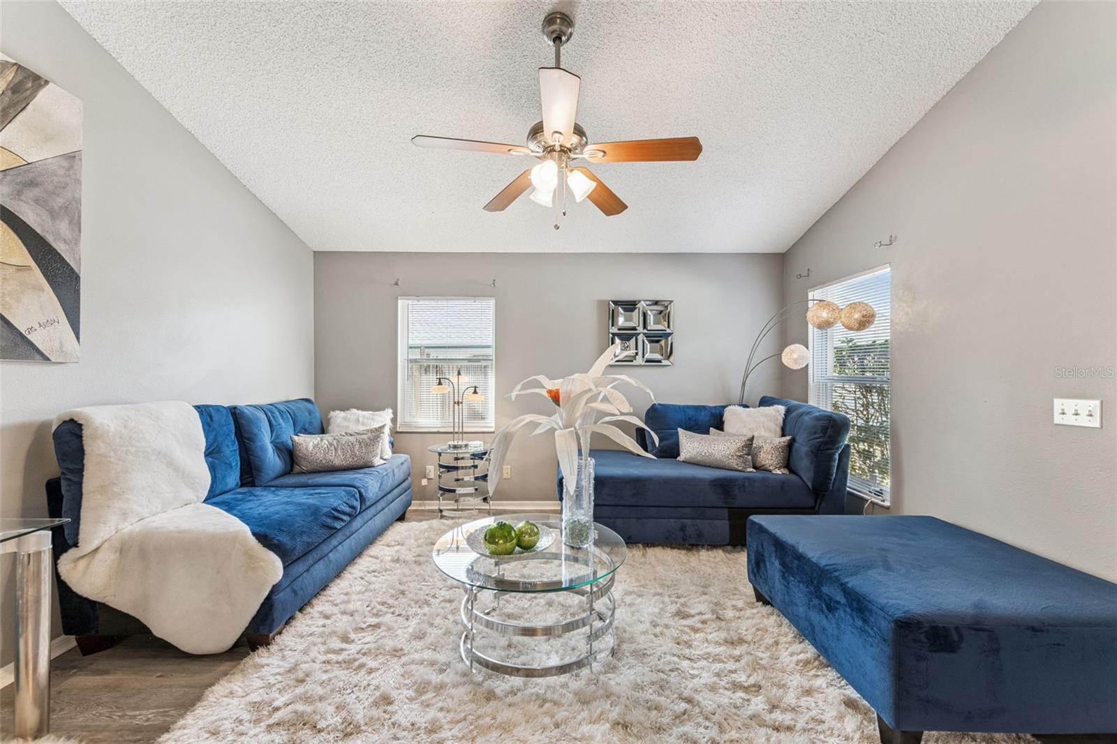 Image 4 of 19 For 4474 Goldenrain Court