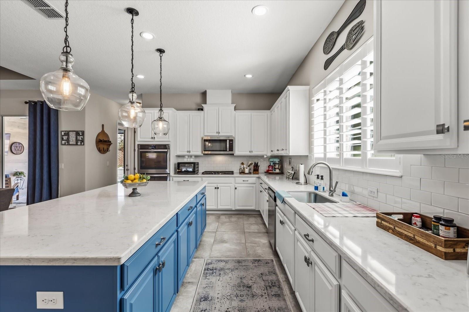 Image 11 of 43 For 14843 Ellingsworth Lane