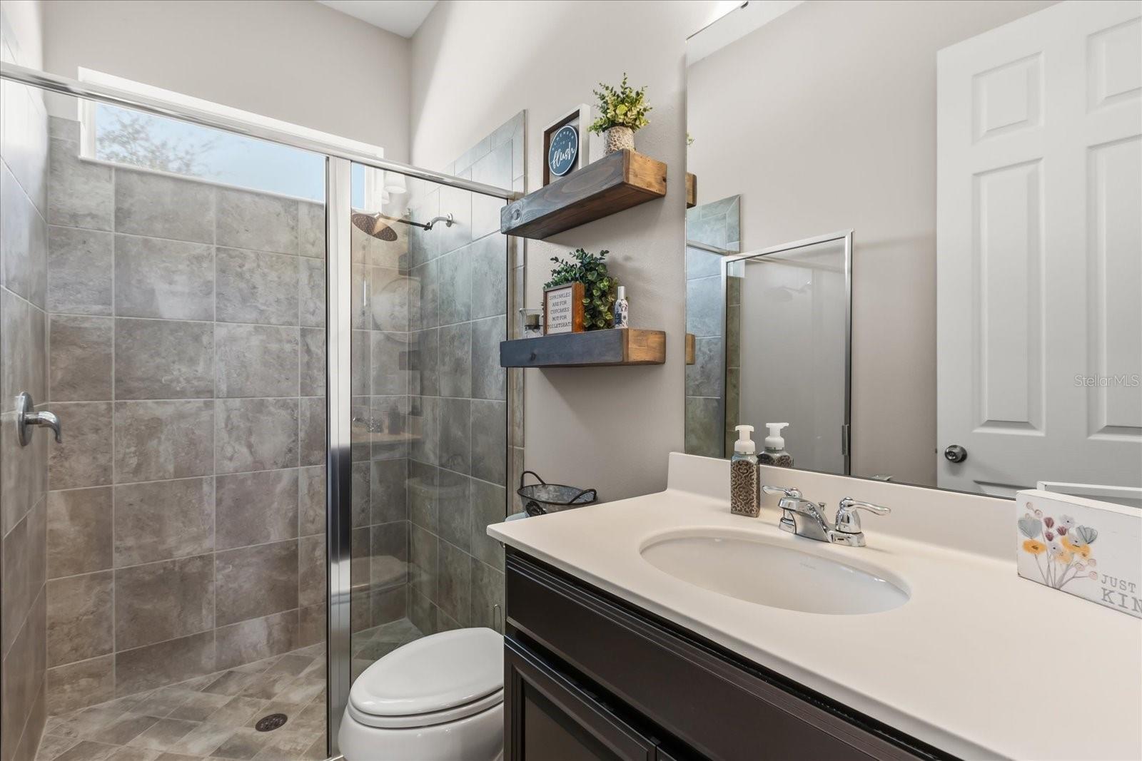 Image 19 of 43 For 14843 Ellingsworth Lane