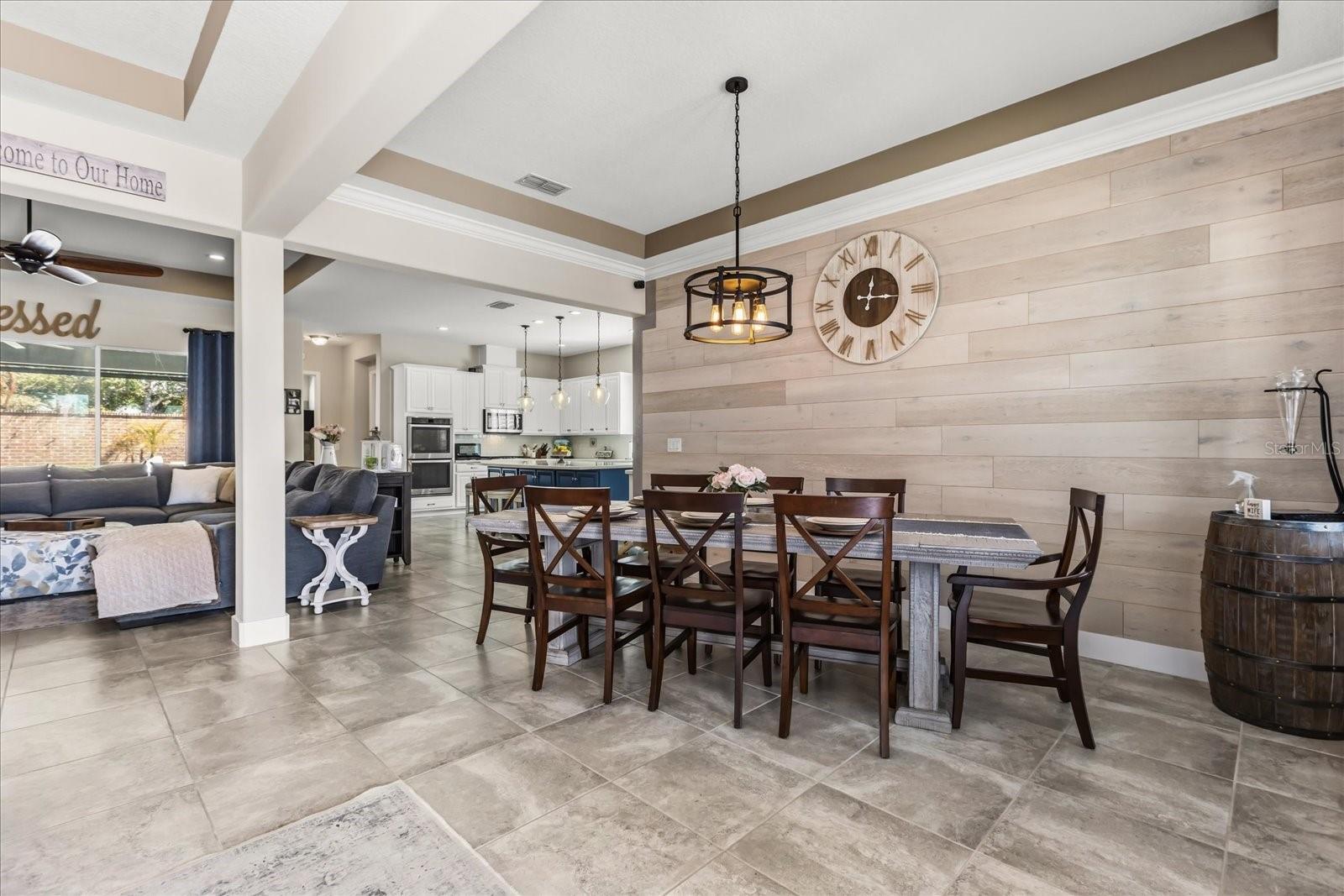 Image 7 of 43 For 14843 Ellingsworth Lane