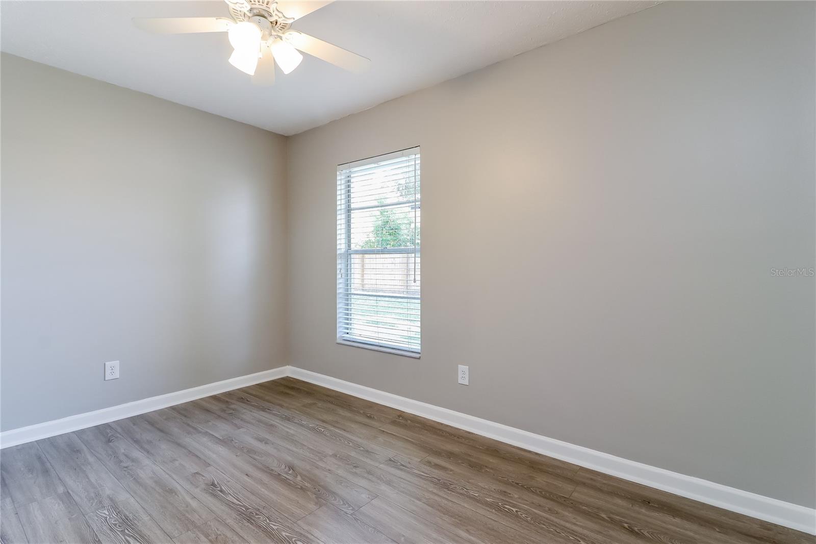 Image 11 of 16 For 1637 Pintail Court