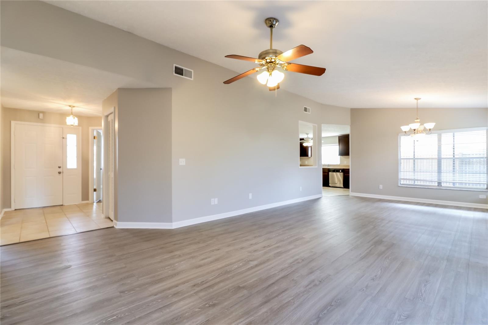 Image 2 of 16 For 1637 Pintail Court