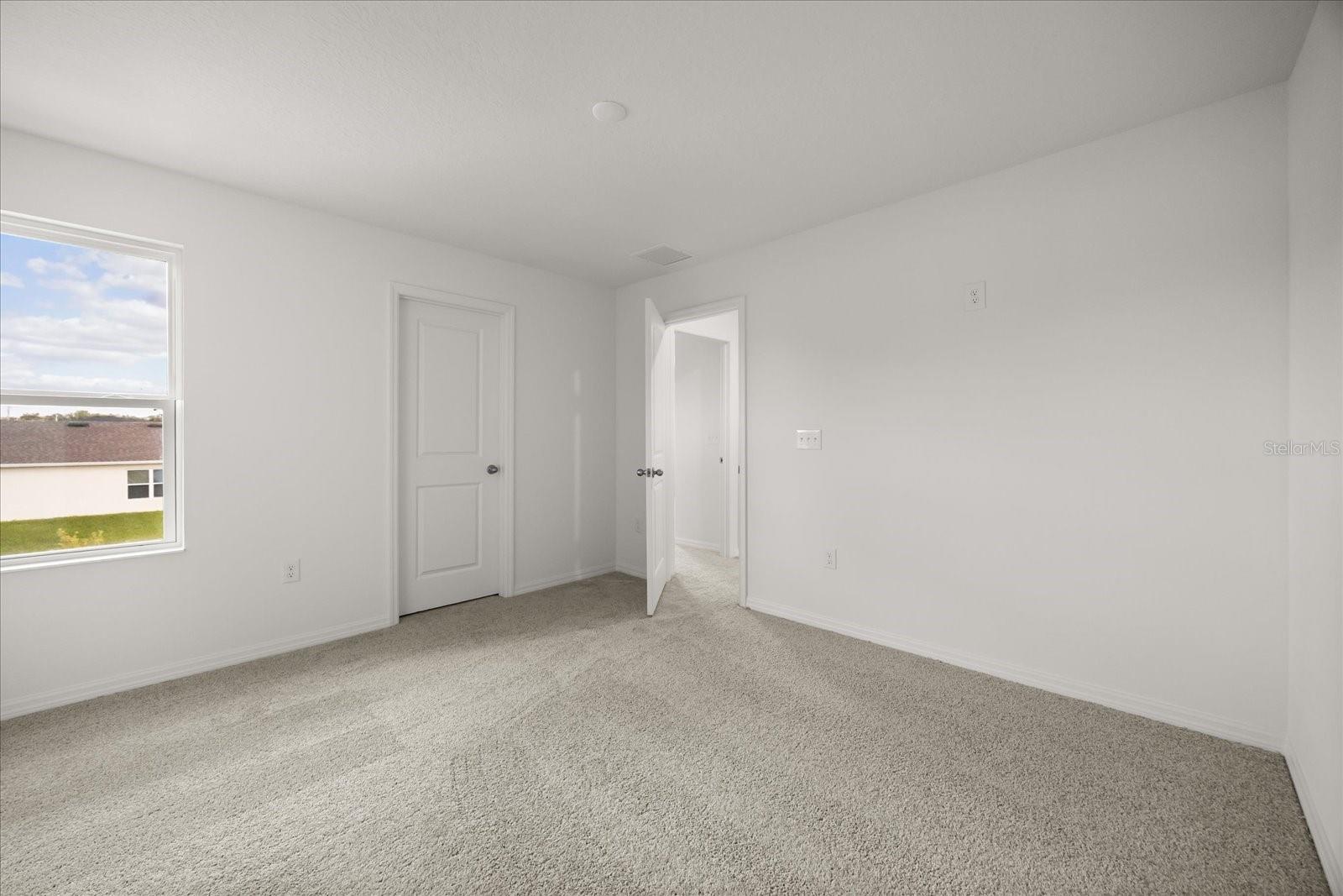 Image 11 of 22 For 532 Carya Way