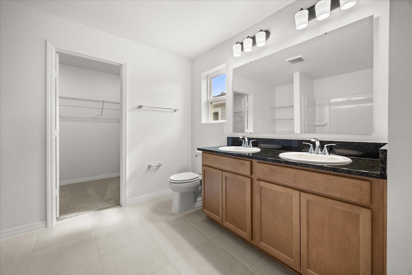 Image 8 of 22 For 532 Carya Way