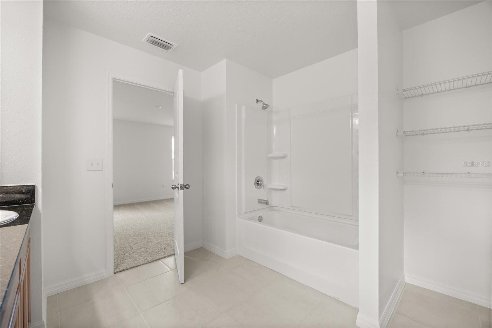 Image 9 of 22 For 532 Carya Way