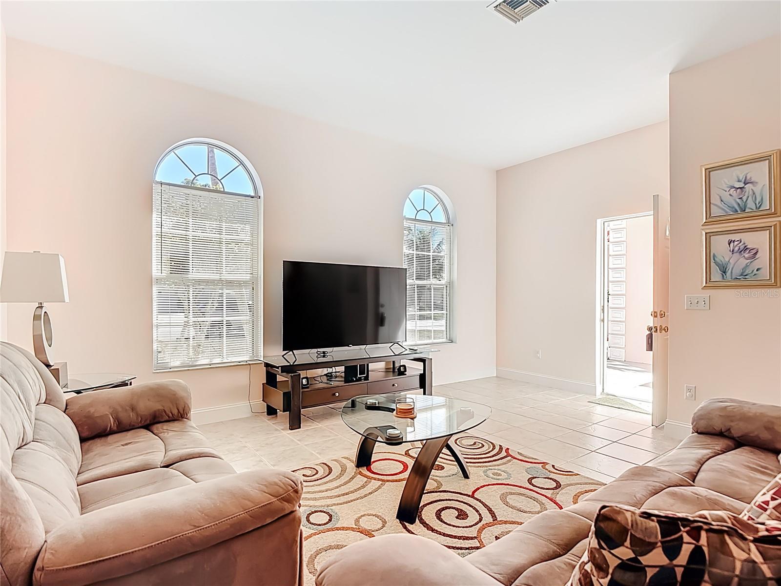 Image 11 of 39 For 11258 San Sebastian Lane 11258