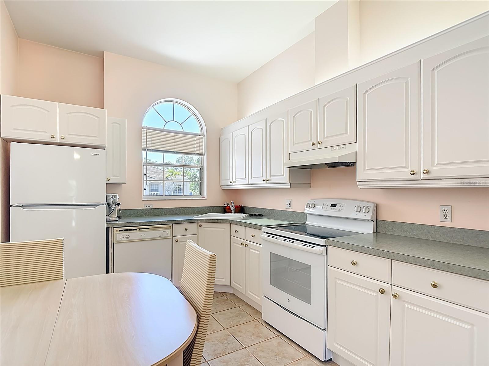 Image 7 of 39 For 11258 San Sebastian Lane 11258