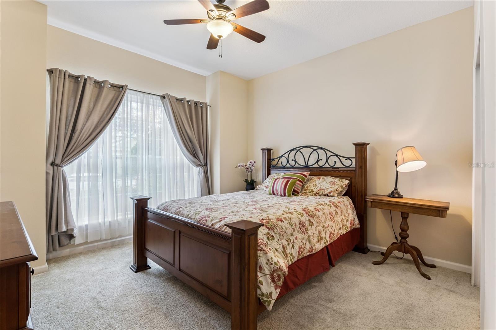 Image 20 of 48 For 1375 Hazeldene Manor