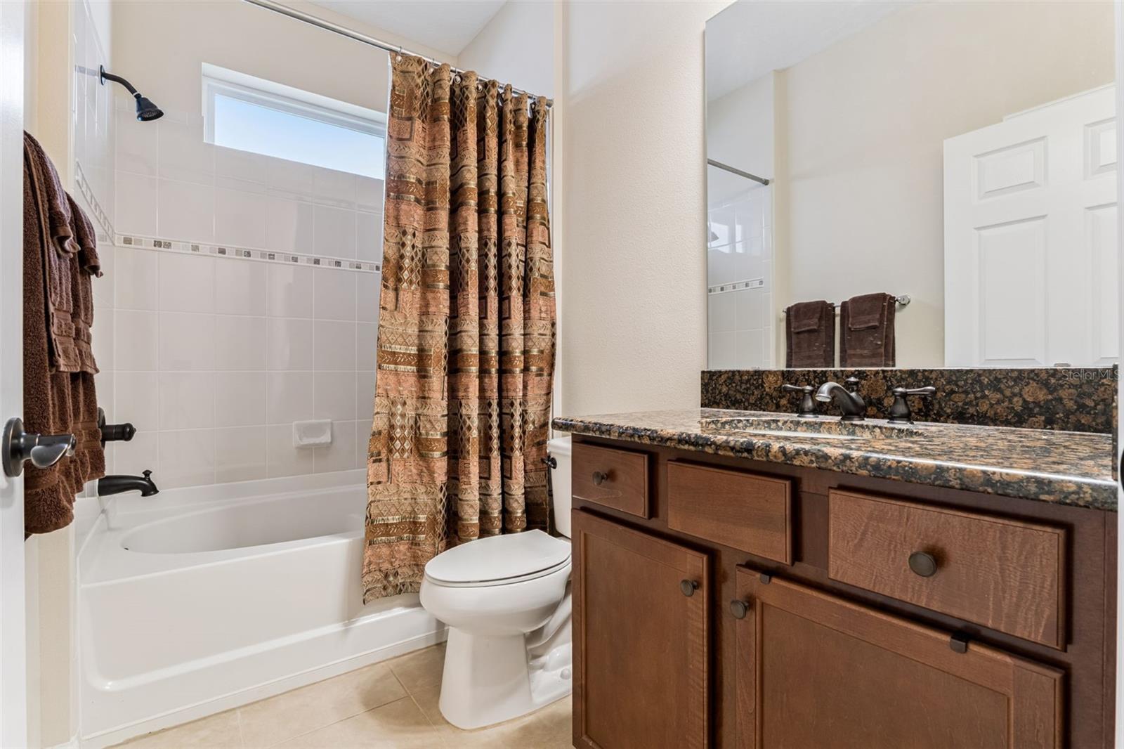 Image 21 of 48 For 1375 Hazeldene Manor