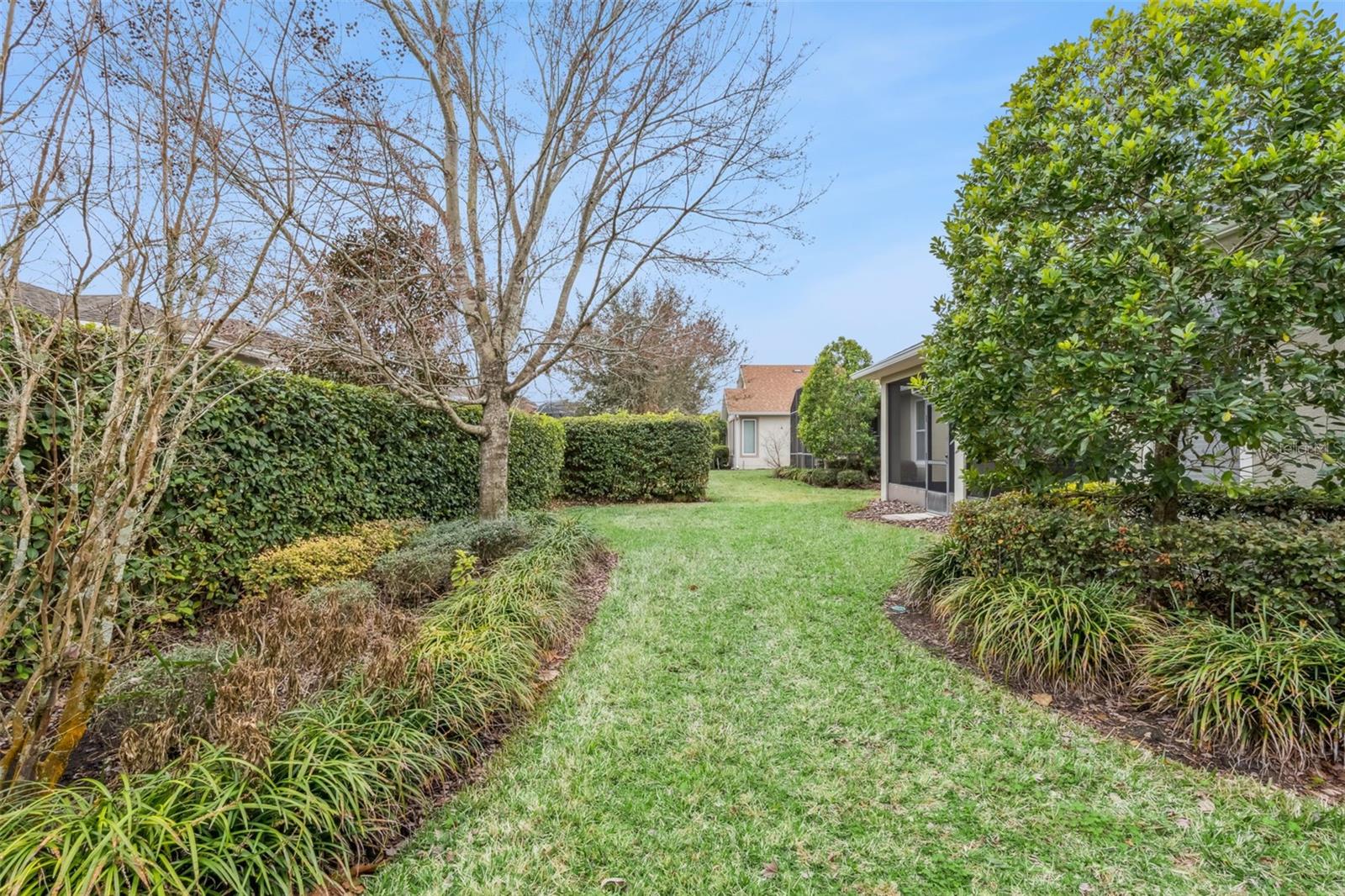 Image 29 of 48 For 1375 Hazeldene Manor