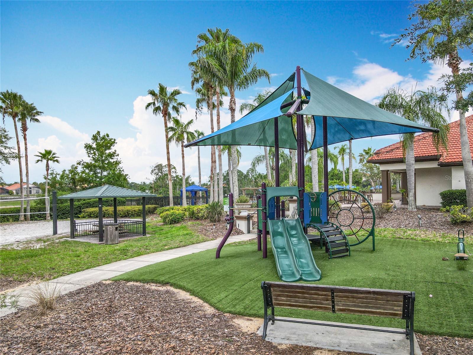 Image 35 of 39 For 512 Viola Dr