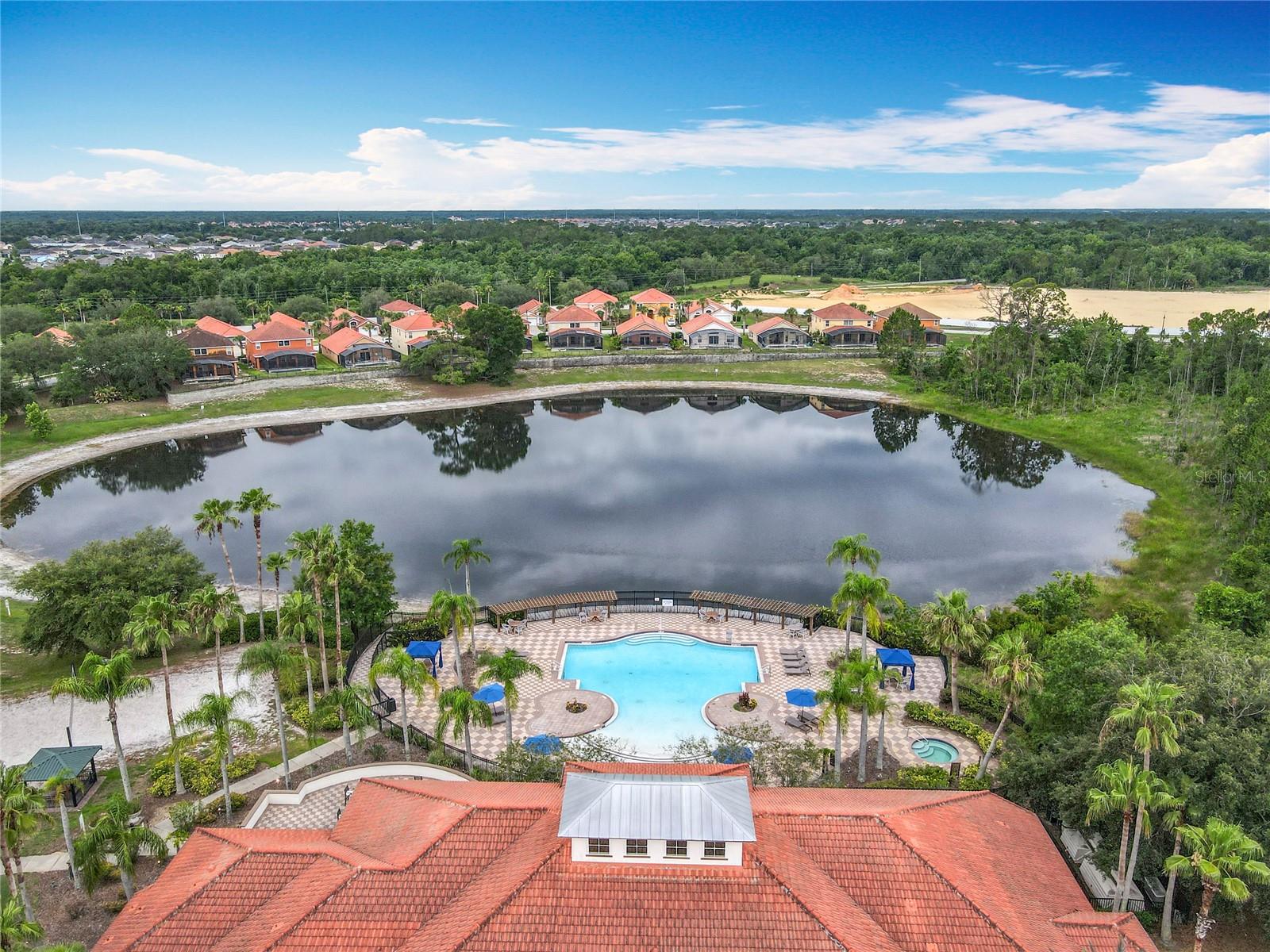 Image 37 of 39 For 512 Viola Dr