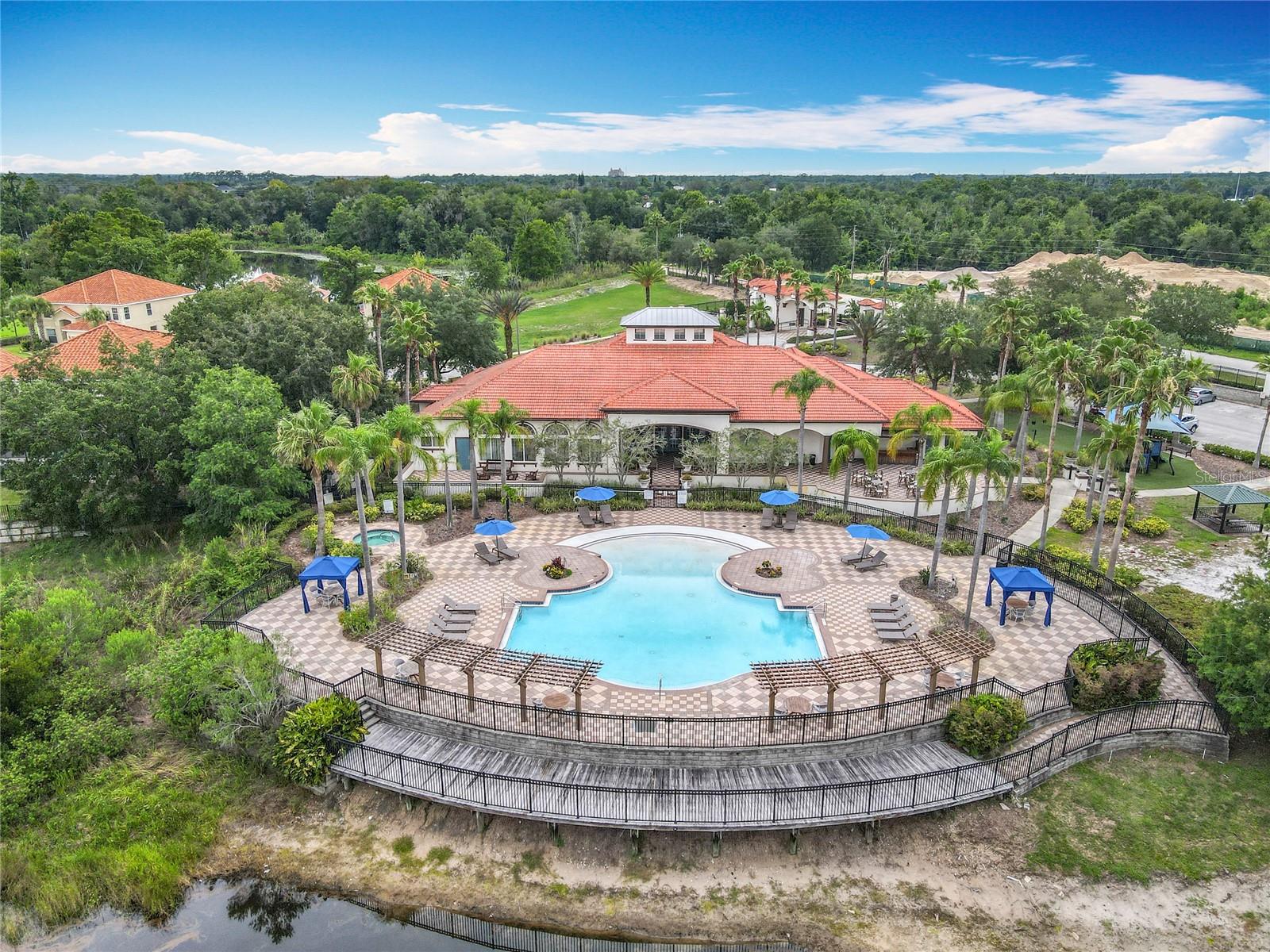 Image 38 of 39 For 512 Viola Dr