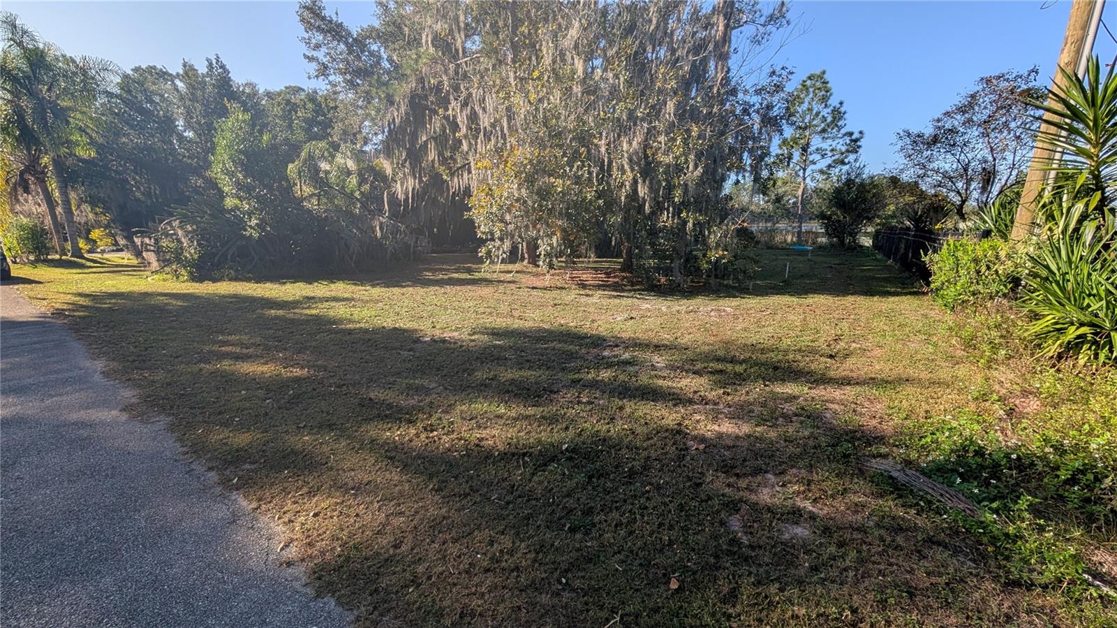 Image 3 of 10 For 9444 Lake Hickory Nut Drive