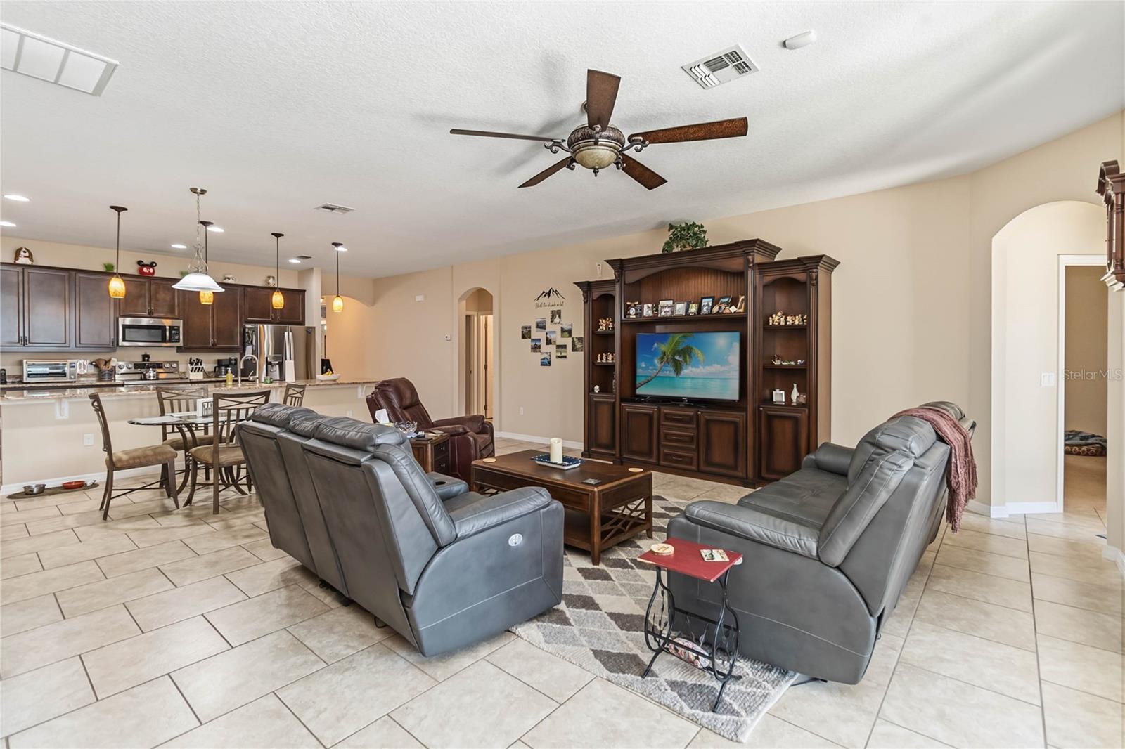 Image 14 of 41 For 4856 Grand Vista Lane