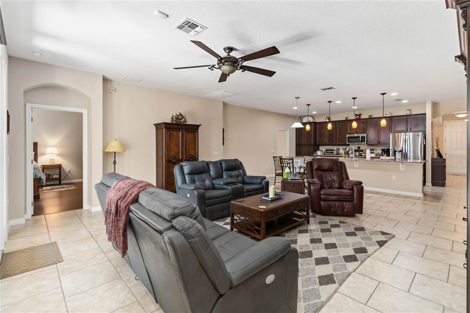 Image 15 of 41 For 4856 Grand Vista Lane