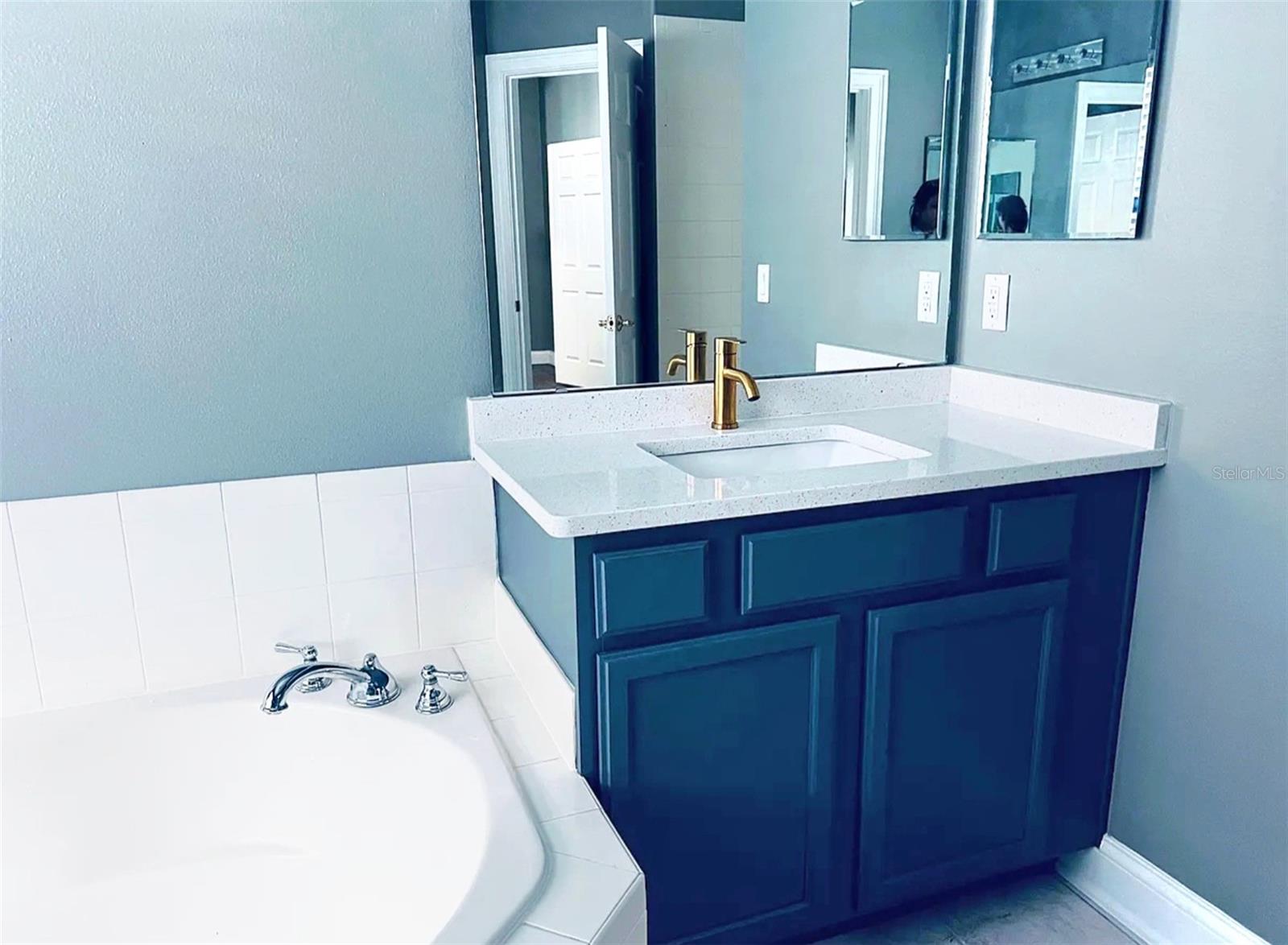 Image 3 of 15 For 6951 Brescia Way