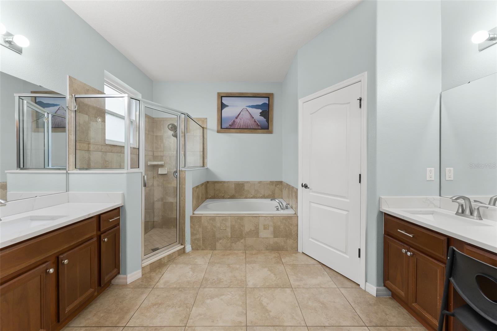 Image 22 of 55 For 11445 Great Commission Way