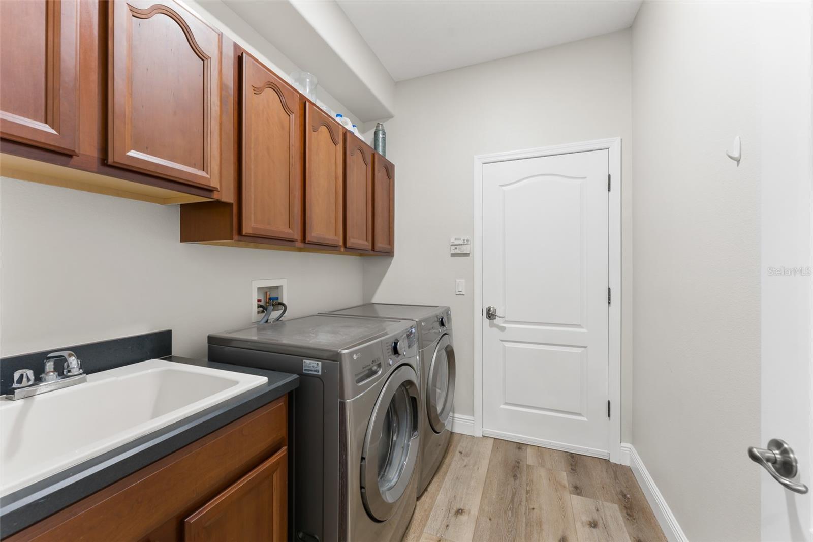 Image 39 of 55 For 11445 Great Commission Way