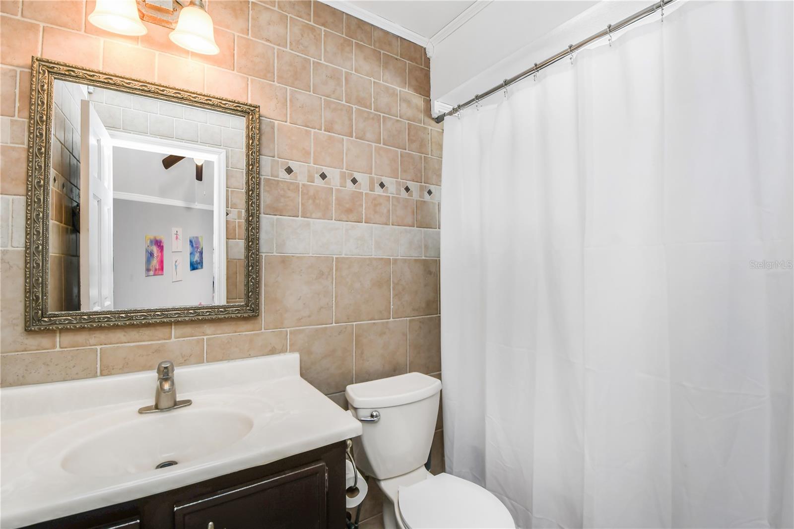 Image 17 of 30 For 362 Iowa Woods Circle W