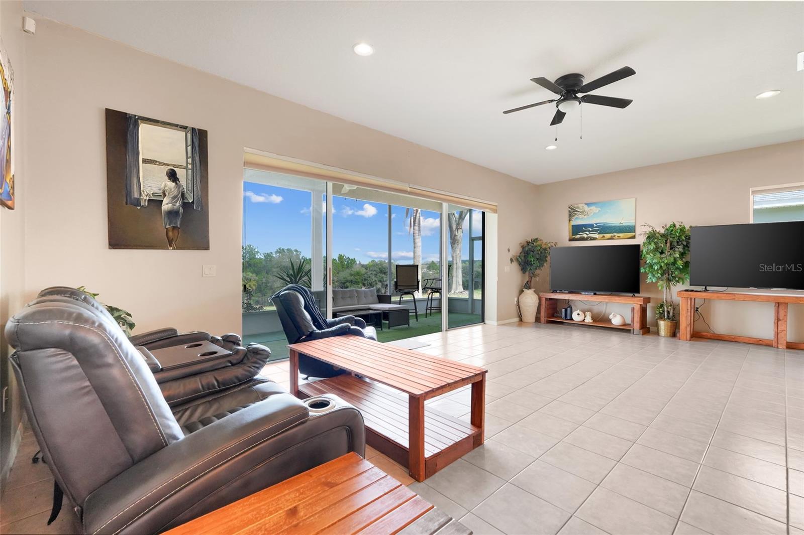 Image 5 of 54 For 2390 Caledonian Street