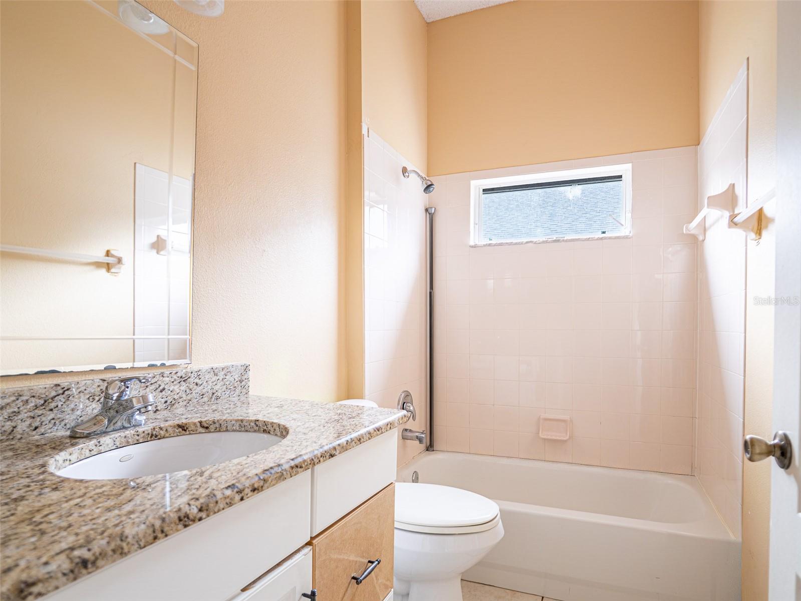 Image 19 of 31 For 1702 Riveredge Road