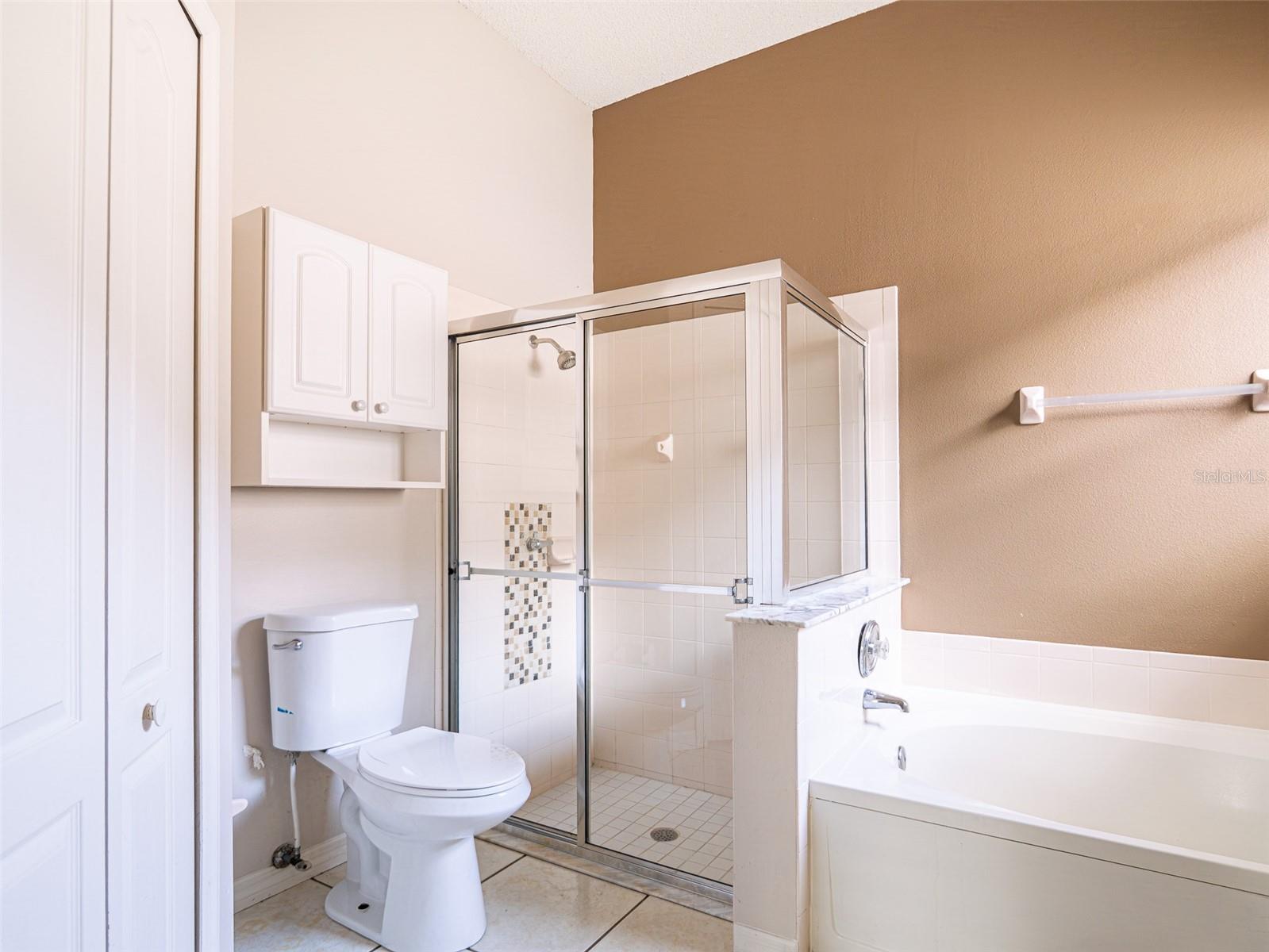 Image 26 of 31 For 1702 Riveredge Road