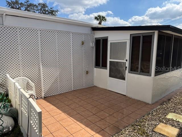 Image 15 of 18 For 5639 Riverview Drive