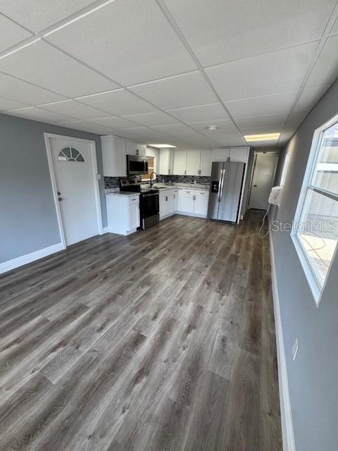 Image 4 of 18 For 5639 Riverview Drive