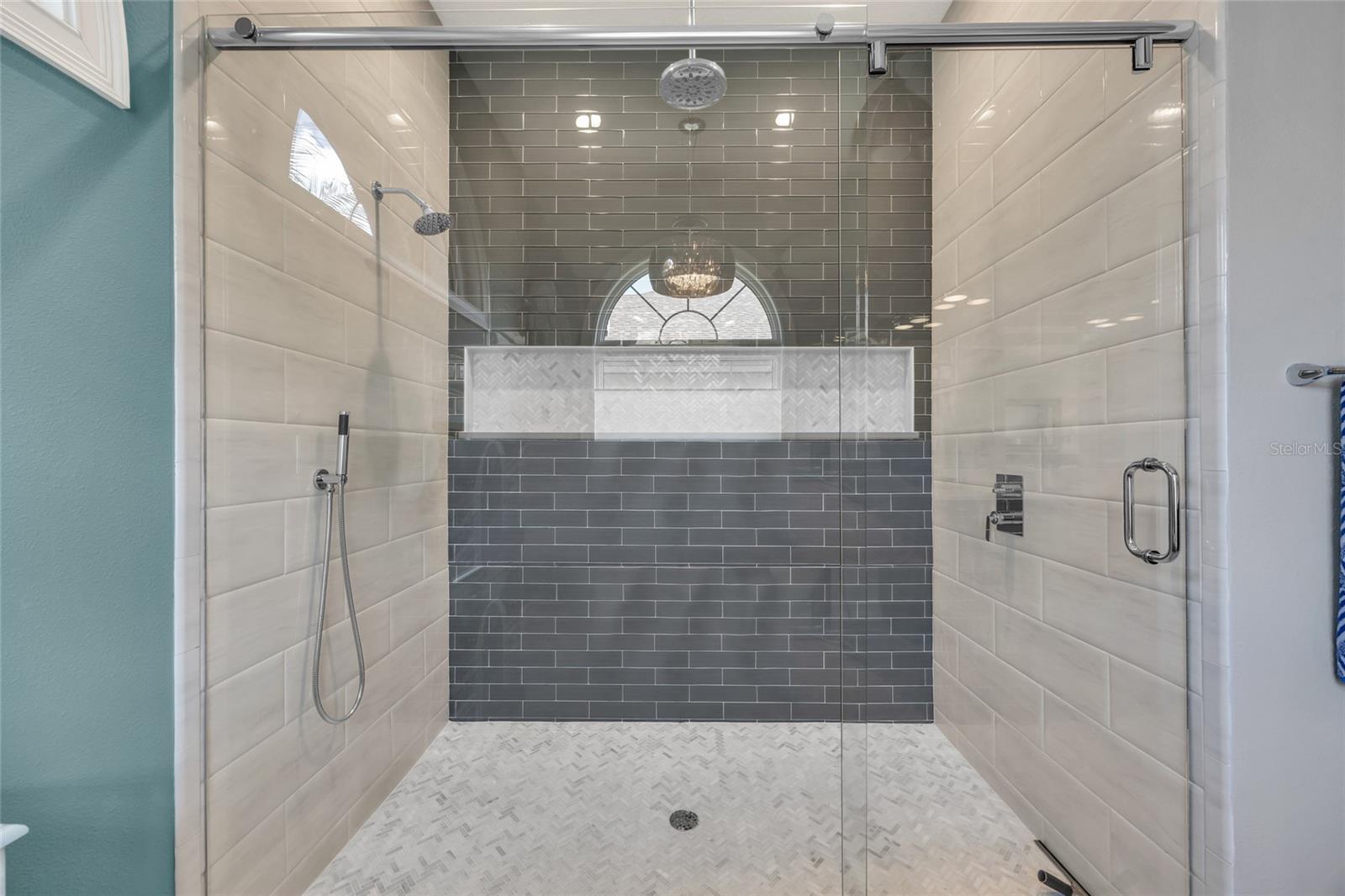 Image 36 of 75 For 1210 Johns Cove Lane