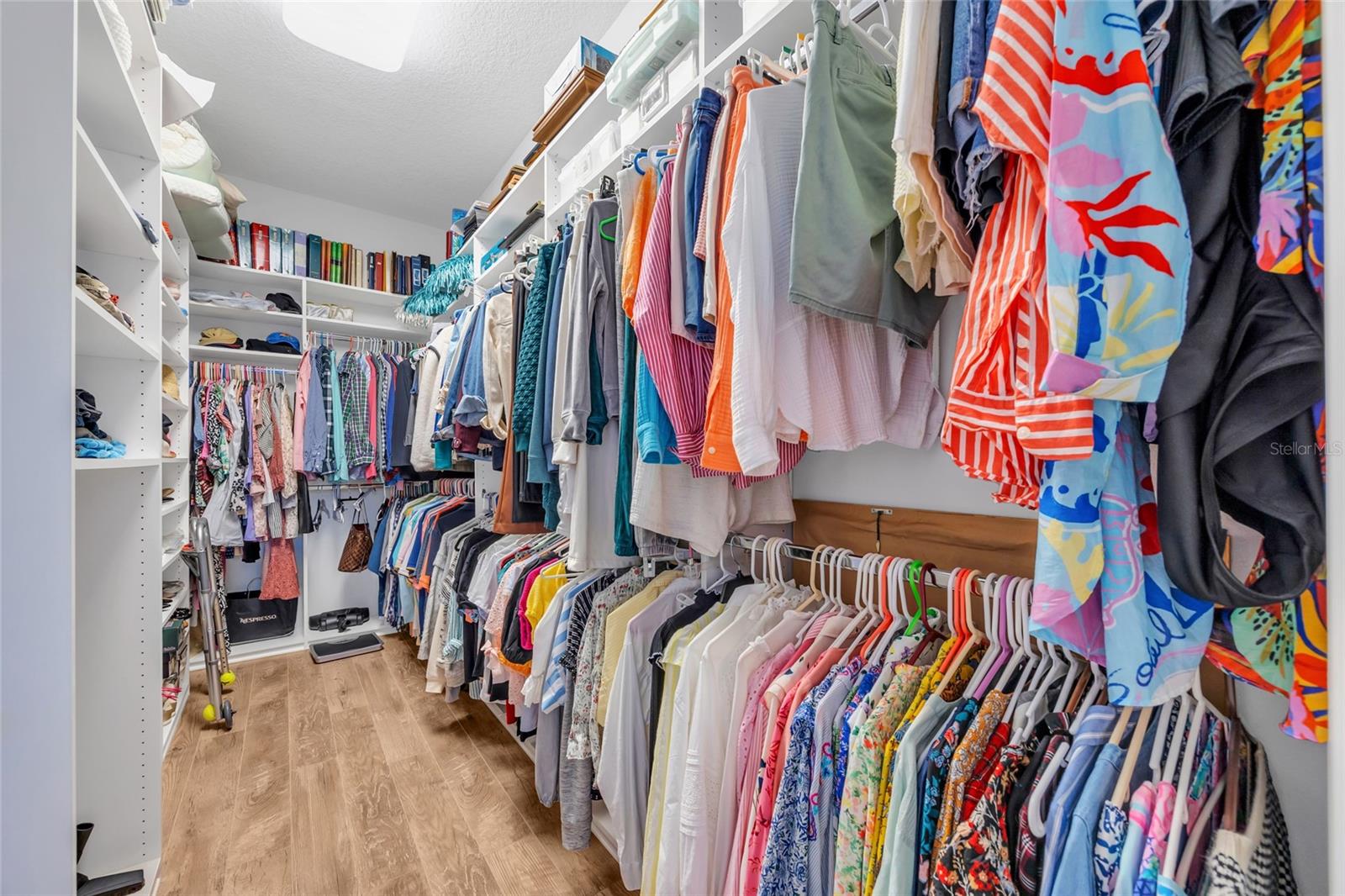 Image 37 of 75 For 1210 Johns Cove Lane