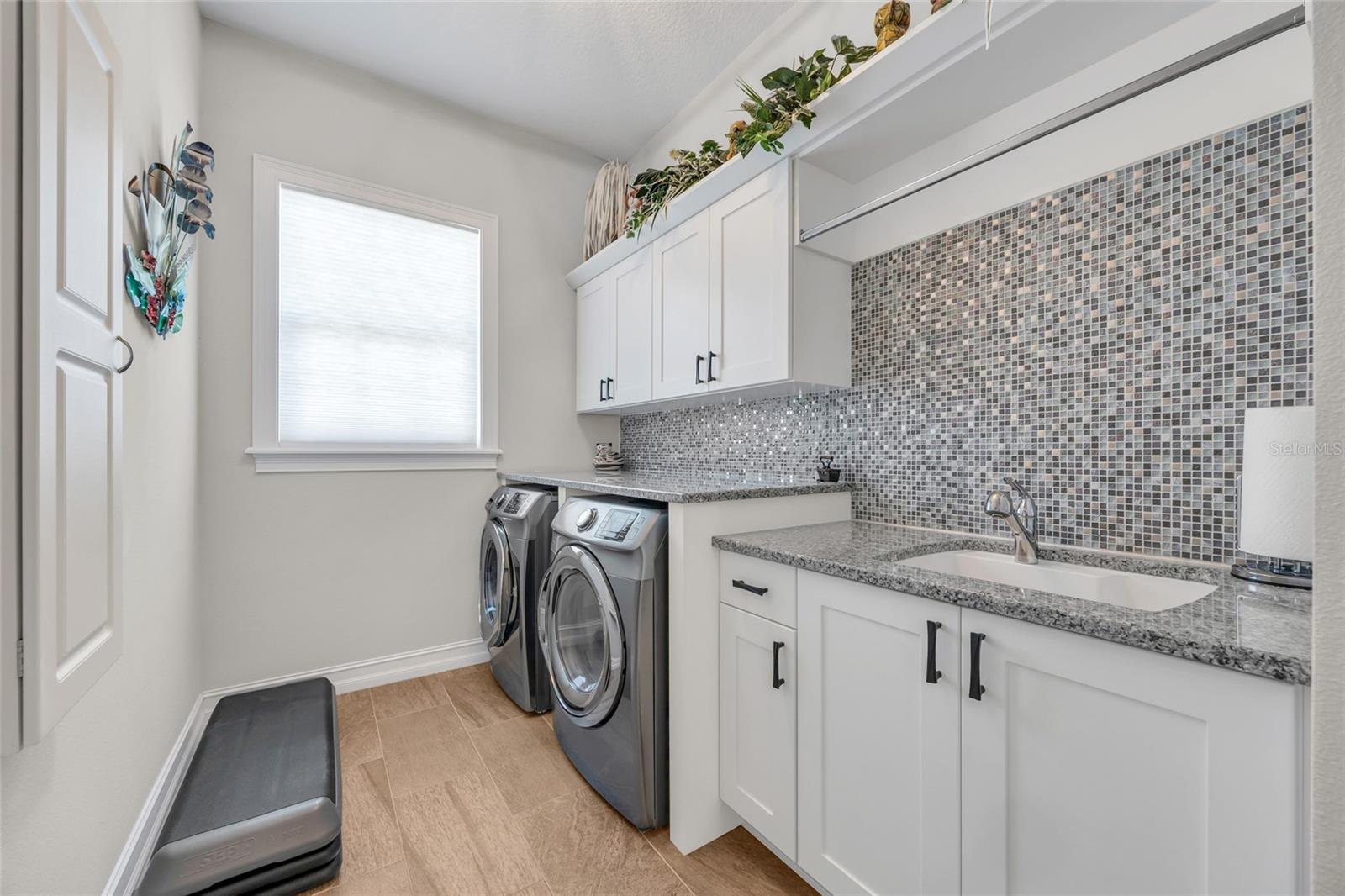 Image 45 of 75 For 1210 Johns Cove Lane