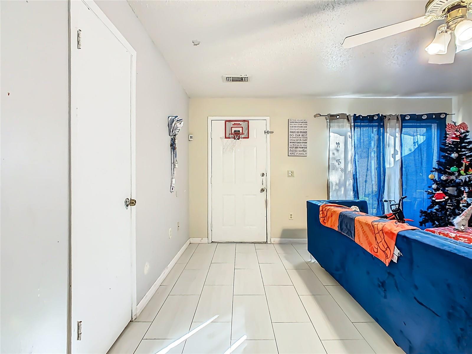 Image 3 of 30 For 4103 Spitfire Avenue