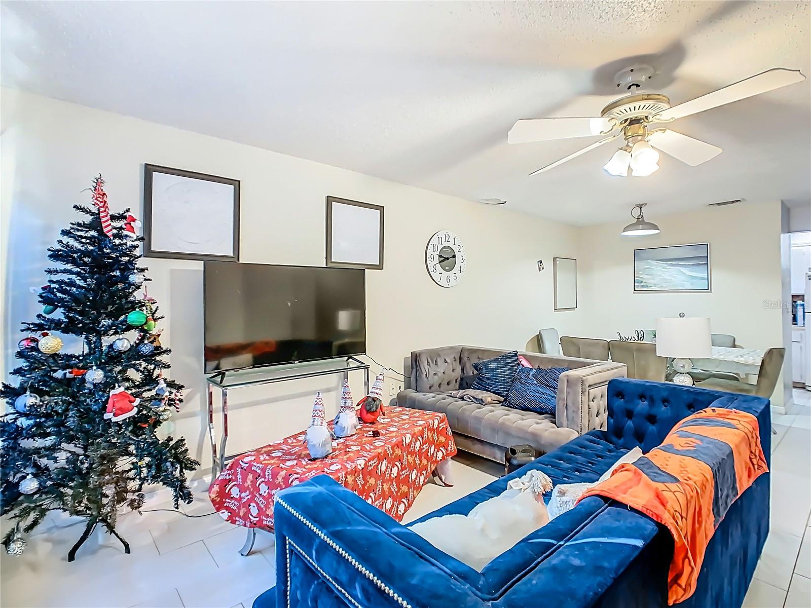 Image 4 of 30 For 4103 Spitfire Avenue