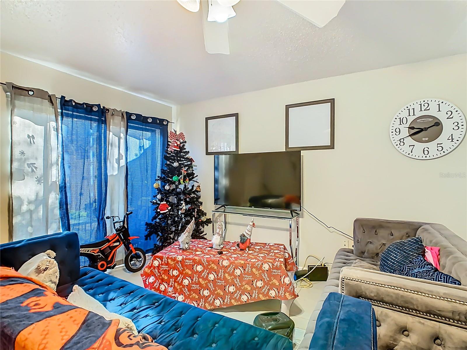 Image 5 of 30 For 4103 Spitfire Avenue