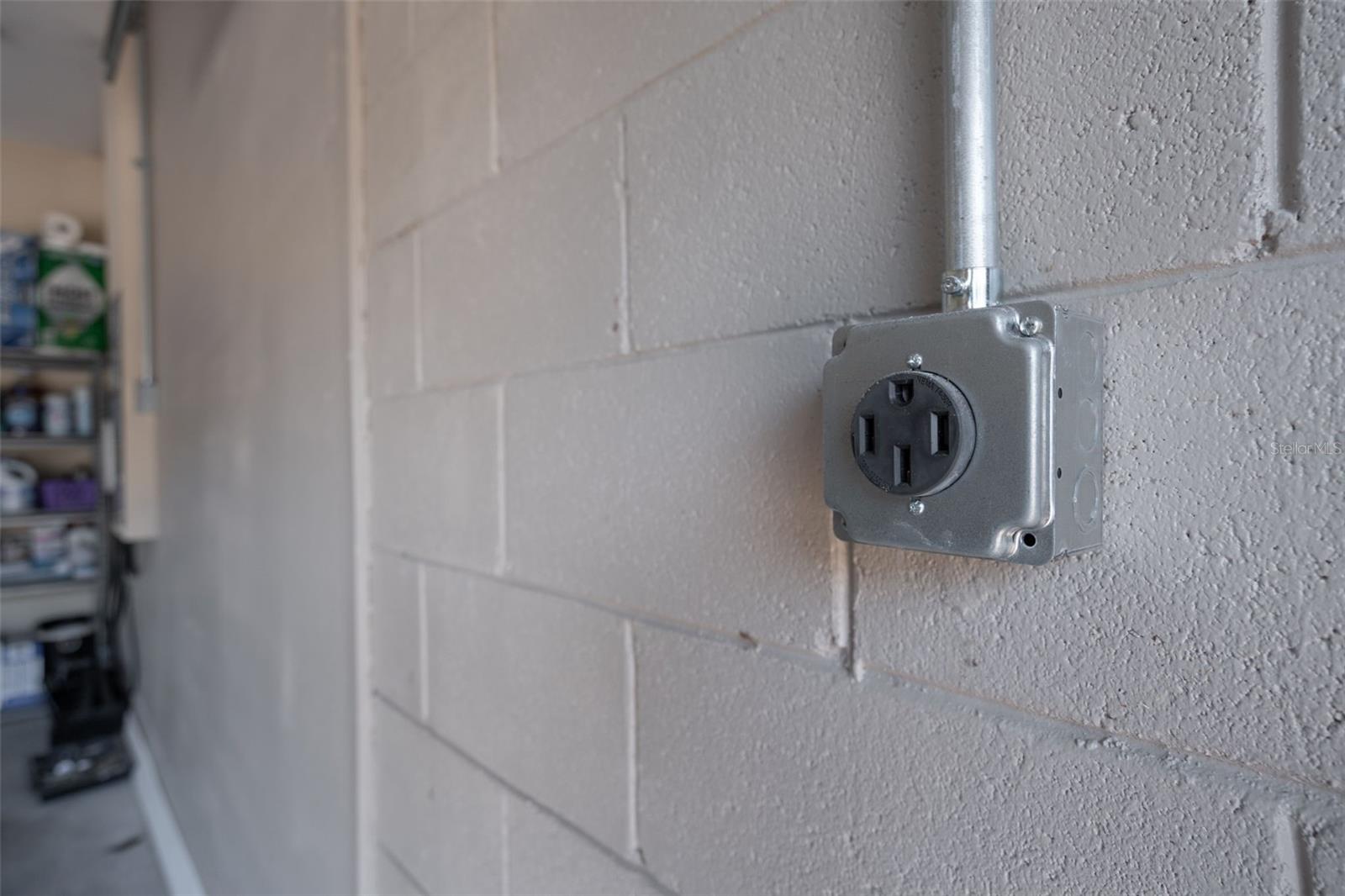 Image 40 of 62 For 8798 Warwick Shore Crossing