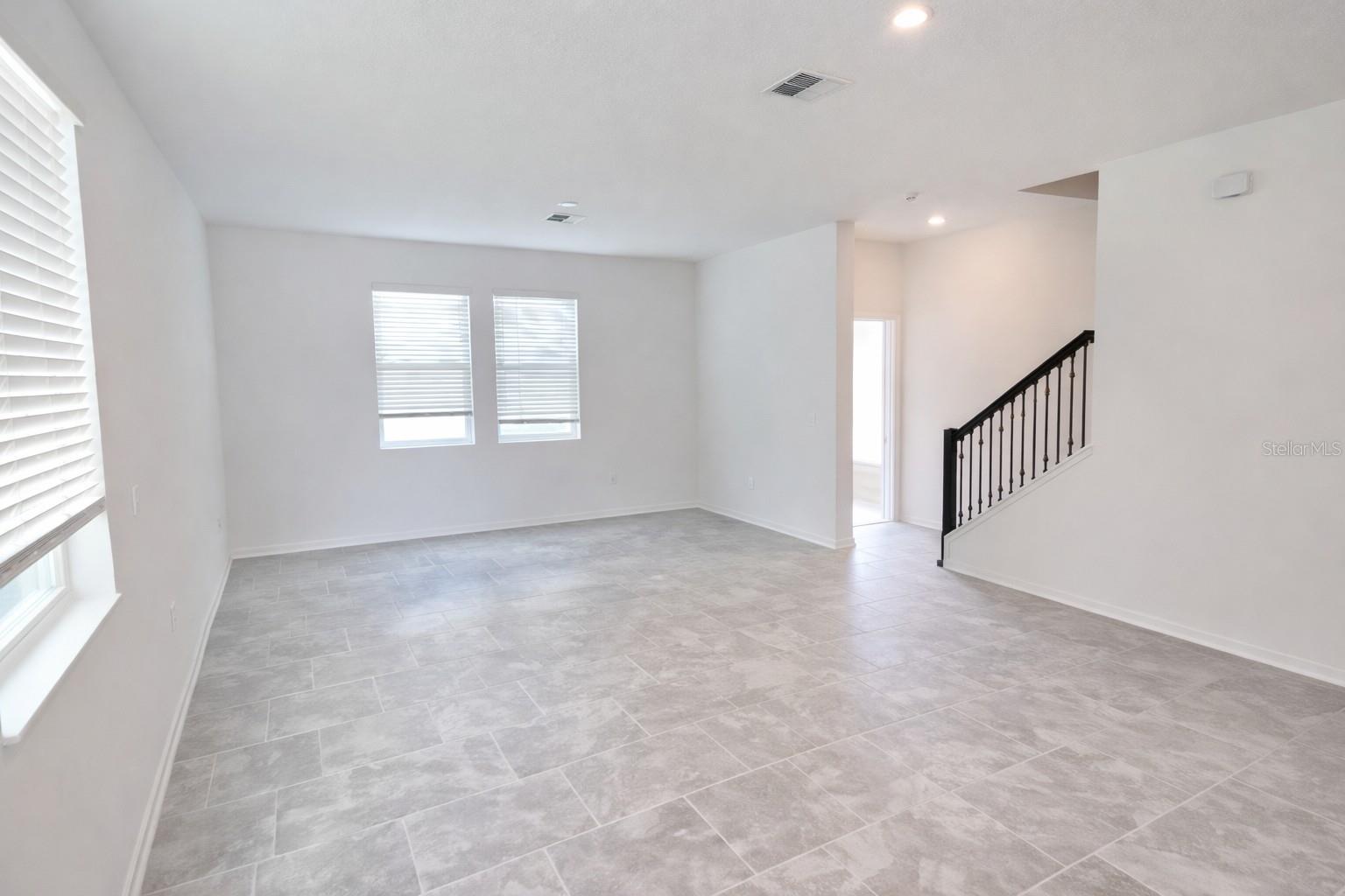 Image 2 of 9 For 4129 Conjunction Way